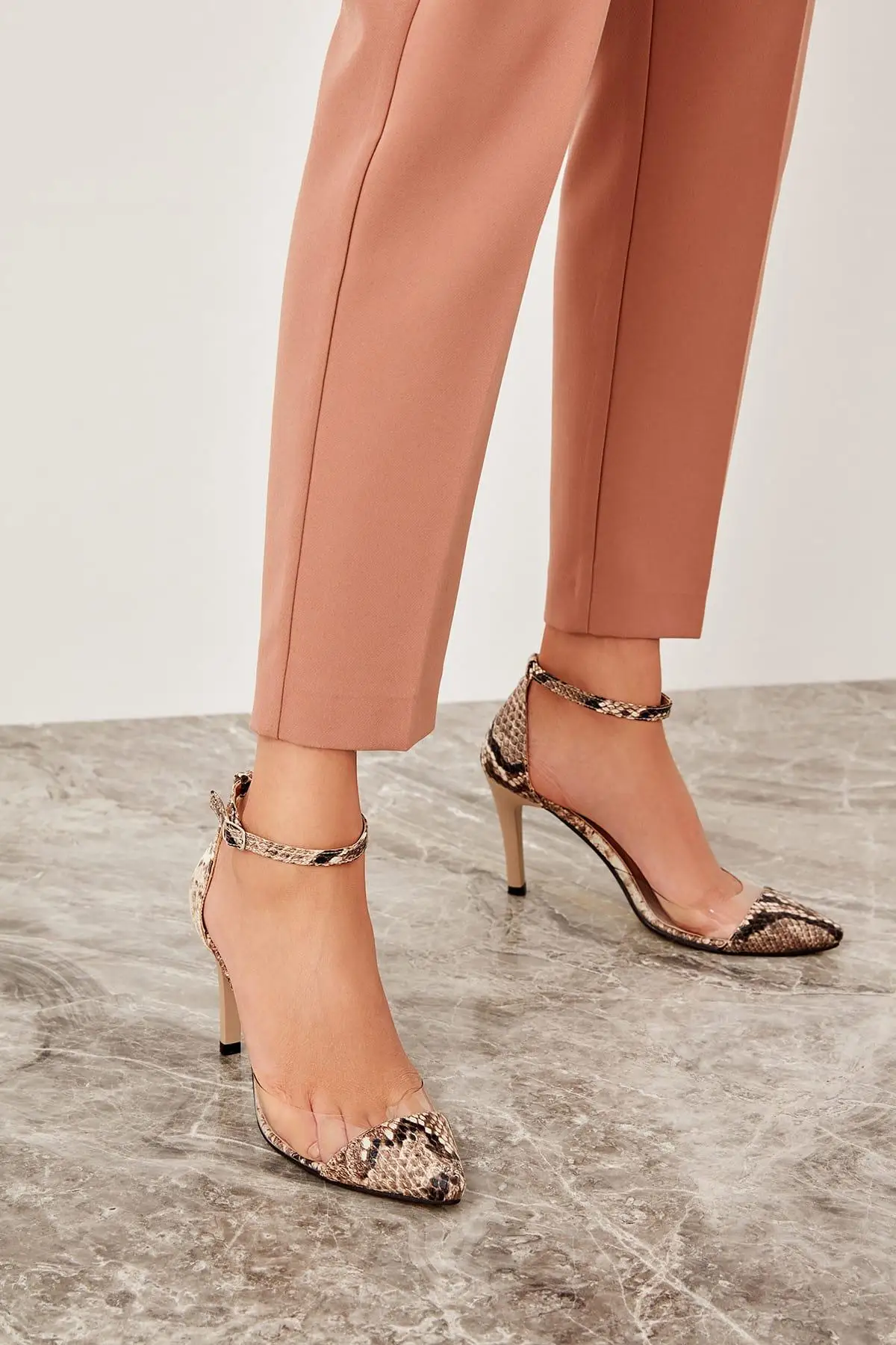 Trendyol Beige Snake Patterned Transparent Detailed Women Heels Shoes TAKSS19GA0110
Trendyol Beige Snake Patterned Transparent Detailed Women Heels Shoes TAKSS19GA0110