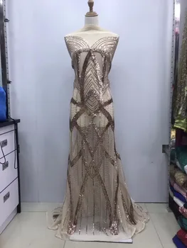 Novelty 3D French lace With Sequins red gold 5 Yards/lot 2019 Latest Design Green African Lace Fabric For Wedding Dress white
Novelty 3D French lace With Sequins red gold 5 Yards/lot 2019 Latest Design Green African Lace Fabric For Wedding Dress white