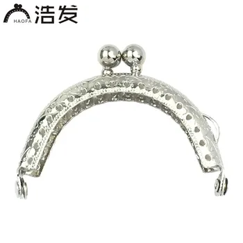 HAOFA 6.5cm Accessories for Bags Camber Pattern Silver Metal Purse Frame Water Drop Handle Making Kiss Clasp handbag Hardware
HAOFA 6.5cm Accessories for Bags Camber Pattern Silver Metal Purse Frame Water Drop Handle Making Kiss Clasp handbag Hardware