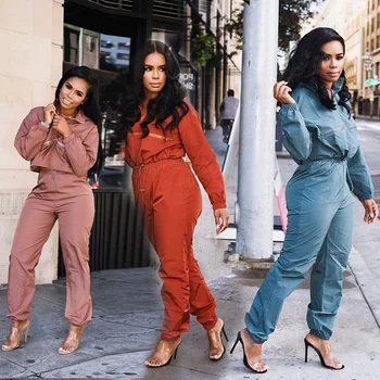 TWO PIECE SET Female Top Jogger Pants Trendy Windbreaker Tracksuit Women Sportwear Sweat Suits New Clothing Sweatpants Outdoor
TWO PIECE SET Female Top Jogger Pants Trendy Windbreaker Tracksuit Women Sportwear Sweat Suits New Clothing Sweatpants Outdoor