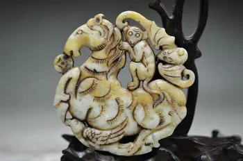 Exquisite Chinese Jade Carving Hollow Out Animals Horse Monkey Flying Bird Bat Small Pendant
Exquisite Chinese Jade Carving Hollow Out Animals Horse Monkey Flying Bird Bat Small Pendant