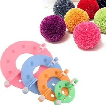 200Set 4Size/set maker Plastic Pompon Set Clover Fluff Ball Weaver Needle Craft Knitting Tool DIY Sewing Tools new
200Set 4Size/set maker Plastic Pompon Set Clover Fluff Ball Weaver Needle Craft Knitting Tool DIY Sewing Tools new