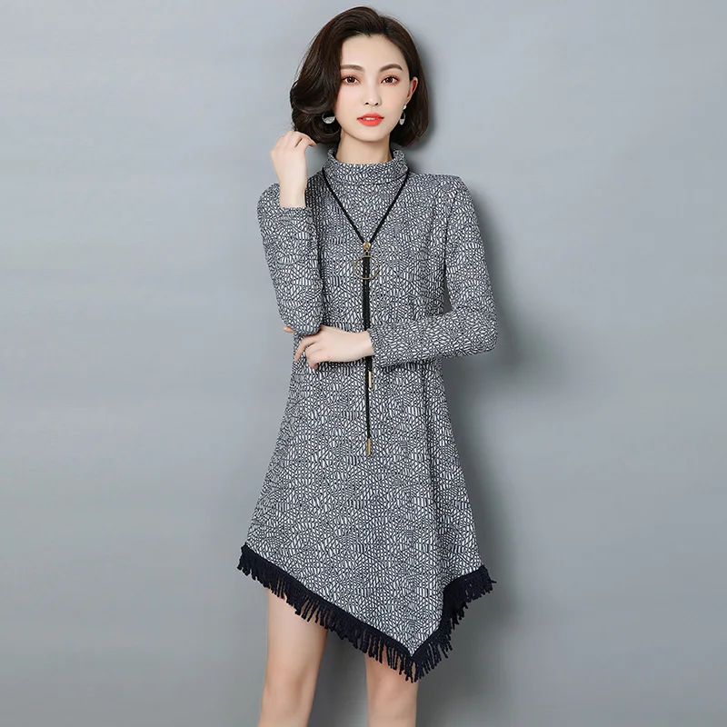 Autumn Woman's dress Slim Large size irregular tassel Femme apparel vintage Long sleeve Printing Fat sister Slim Bottoming Dress
Autumn Woman's dress Slim Large size irregular tassel Femme apparel vintage Long sleeve Printing Fat sister Slim Bottoming Dress