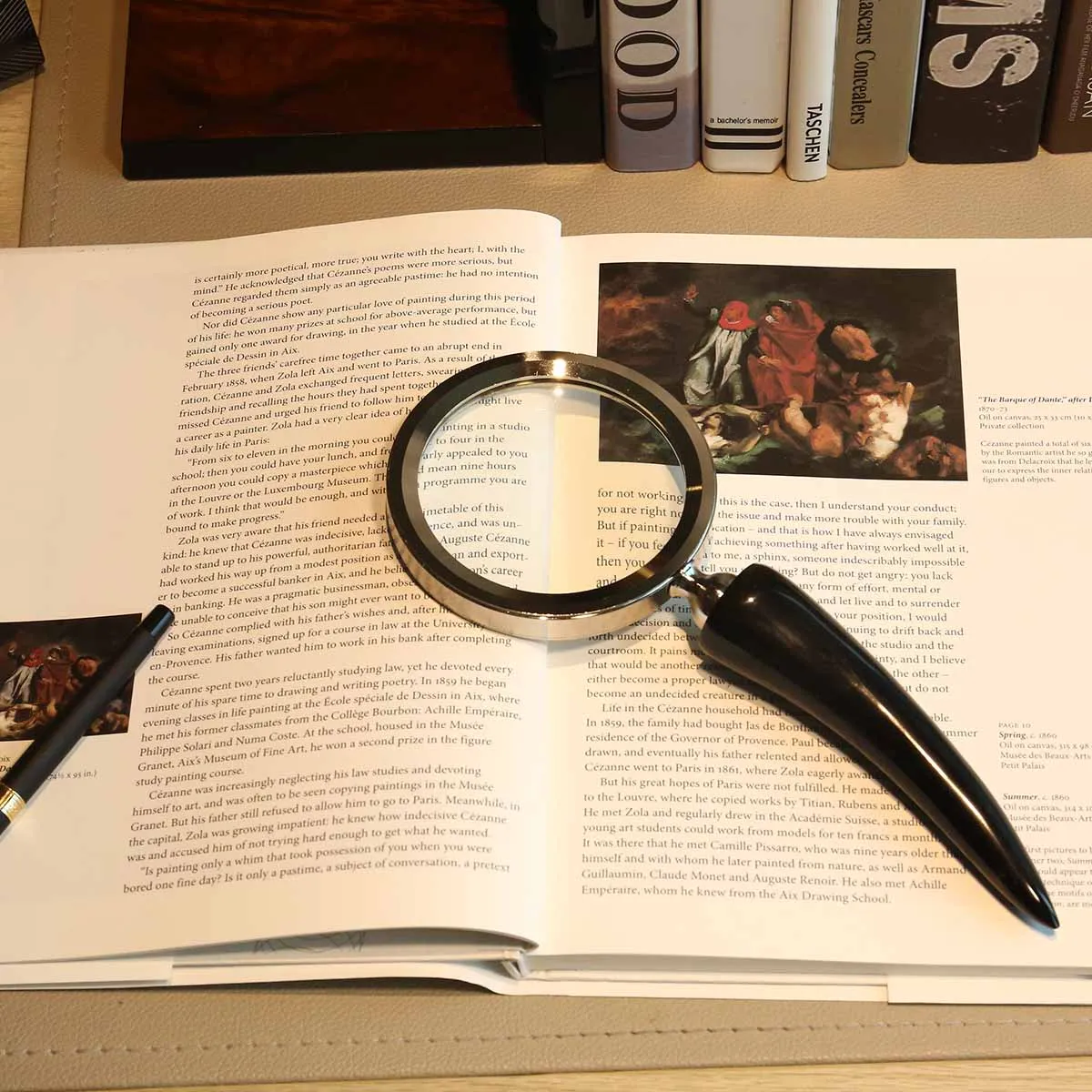 Elegant Metal Frame Magnifier Vintage Style Reading Tool Home Study Room Desk Decoration Practical Tool
Elegant Metal Frame Magnifier Vintage Style Reading Tool Home Study Room Desk Decoration Practical Tool