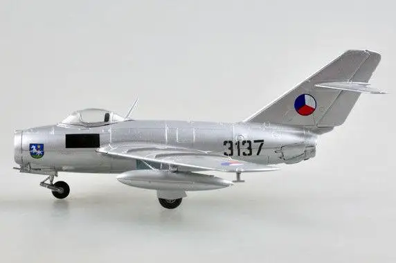 Trumpeter 37132 Easy Model 1/72 MiG-15 Plastic Finished Aircraft Model New Stock
Trumpeter 37132 Easy Model 1/72 MiG-15 Plastic Finished Aircraft Model New Stock
