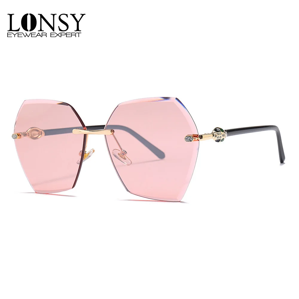 2019 New Rimless Sunglasses Women Brand Design Gradient Sun Glasses Big Frame Vintage Eyewear UV400
2019 New Rimless Sunglasses Women Brand Design Gradient Sun Glasses Big Frame Vintage Eyewear UV400