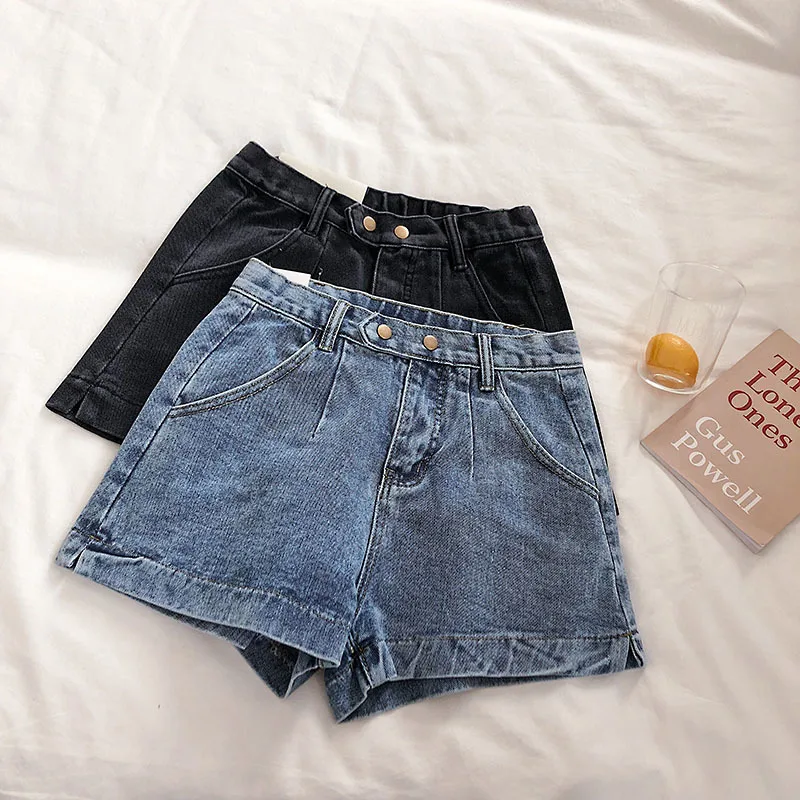 High Waist Denim Shorts High Street Jeans Shorts Wide Leg Denim Shorts Blue And Black Color
High Waist Denim Shorts High Street Jeans Shorts Wide Leg Denim Shorts Blue And Black Color