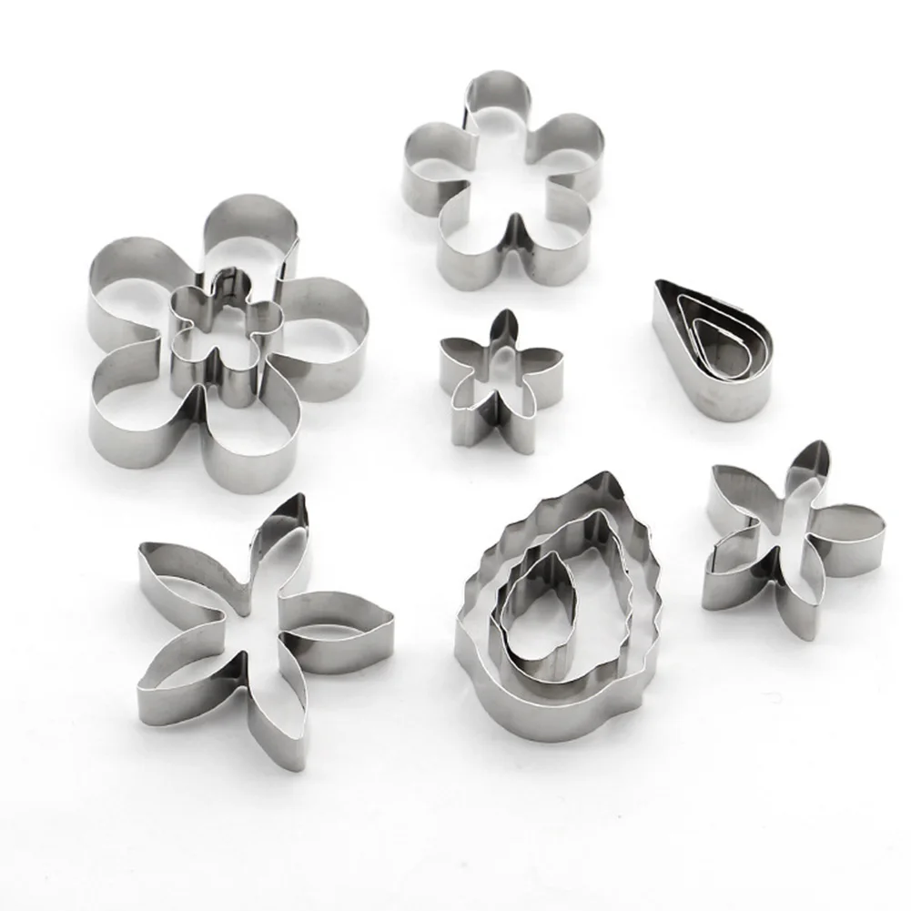 12pcs/set DIY Cookie Mould Fondant Decorating Kitchen Tool Baking Biscuit Cutter Cake Flower Shape Stainless Steel
12pcs/set DIY Cookie Mould Fondant Decorating Kitchen Tool Baking Biscuit Cutter Cake Flower Shape Stainless Steel