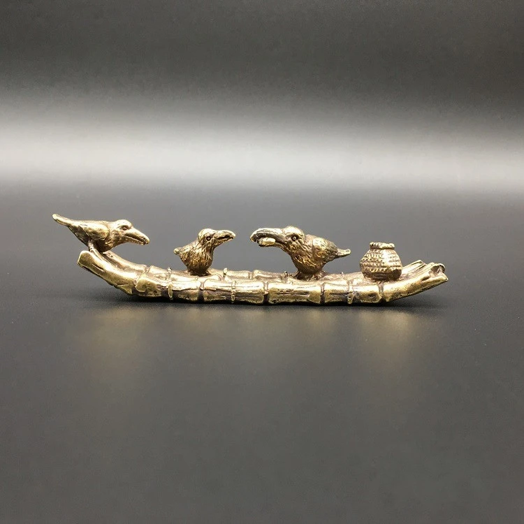 Collection Chinese Brass Carved Osprey Bird Catches Fish Bamboo Raft Fishing Basket Exquisite Small Statue
Collection Chinese Brass Carved Osprey Bird Catches Fish Bamboo Raft Fishing Basket Exquisite Small Statue