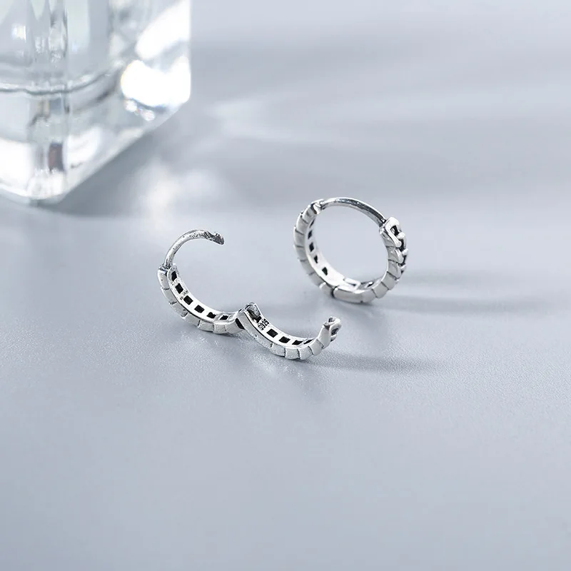 New Design REAL 925 Sterling Silver Vintage Chain Ear Buckles Hypoallergenic Upscale Earrings For Women And Men Cool Gifts F230
New Design REAL 925 Sterling Silver Vintage Chain Ear Buckles Hypoallergenic Upscale Earrings For Women And Men Cool Gifts F230