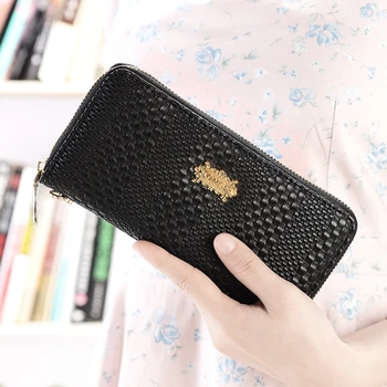 Wallet Women's Single Long Clutch Bag Woven Tide Mobile Phone Bag Ladies Card Bag
Wallet Women's Single Long Clutch Bag Woven Tide Mobile Phone Bag Ladies Card Bag