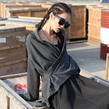 Astmmetrical Batwing Sleeve Irregular T-shirt Loose Women's Lace Up Summer Top Streetwear Fashion Top Female
Astmmetrical Batwing Sleeve Irregular T-shirt Loose Women's Lace Up Summer Top Streetwear Fashion Top Female