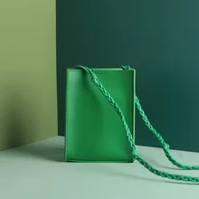 Witfox mini bolso de hombro con solapa para las mujeres 2019 bolsos de vestir de moda de verano de las señoras de cuero genuino diseño de la minoria de marca de estilo de regalo(China)