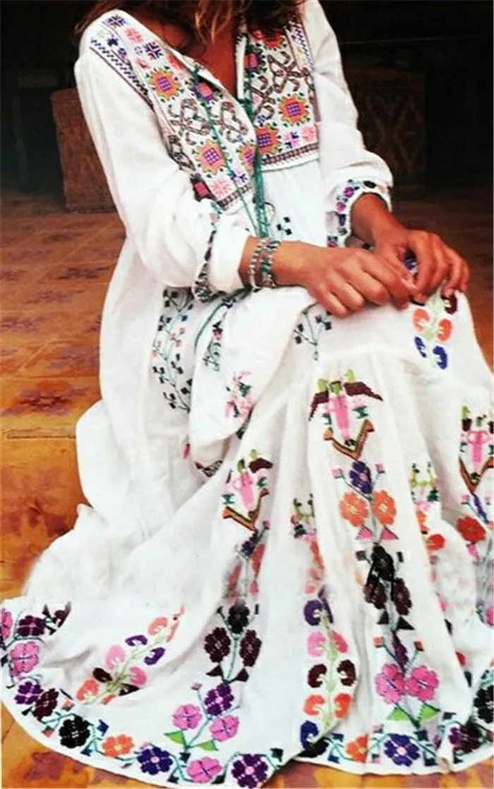 2019 Summer Women Floral Embroidered Boho Dress Vintage Long Sleeve Tassel Maxi Dress Casual V Neck Loose Beach Dress
2019 Summer Women Floral Embroidered Boho Dress Vintage Long Sleeve Tassel Maxi Dress Casual V Neck Loose Beach Dress