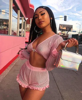 Ruffle Chiffon 2 Pieces Sexy Women Set Long Sleeve Crop Top and Elastic Shorts Summer Matching Sets Outfits
Ruffle Chiffon 2 Pieces Sexy Women Set Long Sleeve Crop Top and Elastic Shorts Summer Matching Sets Outfits