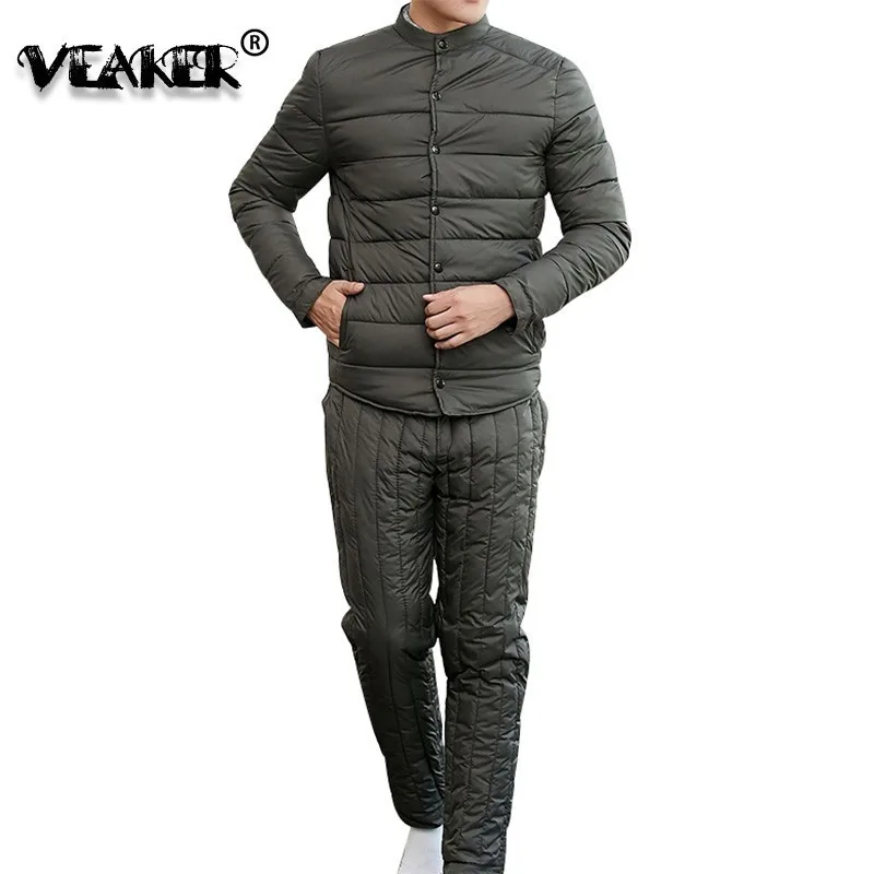 New Autumn Winter Mens Down Cotton Set Men tracksuit Thicken Down Coat Pants Casual Sportwear Suit Jacket Male Sweatshirt Sets
New Autumn Winter Mens Down Cotton Set Men tracksuit Thicken Down Coat Pants Casual Sportwear Suit Jacket Male Sweatshirt Sets
