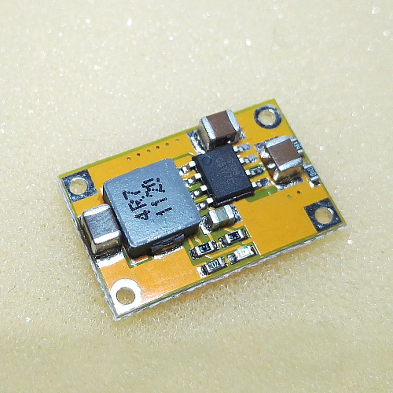 5V 3A Lithium Battery Charging Boost Board Step-up Power Mini G5177 3.3v 3.7v DC 2.5V-5V Input
5V 3A Lithium Battery Charging Boost Board Step-up Power Mini G5177 3.3v 3.7v DC 2.5V-5V Input