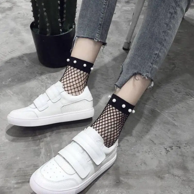 2019 Hot Sale Pearl Decoration Punk Harajuku Fishnet Socks Women Hollow Out Cool Mesh Ankle Socks Female Fashion Short Net Socks
2019 Hot Sale Pearl Decoration Punk Harajuku Fishnet Socks Women Hollow Out Cool Mesh Ankle Socks Female Fashion Short Net Socks