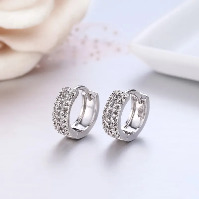 Three Line CZ Small Circles Loop Huggie Hoops Earrings For Women Child Girls Kids Brass Gold Color Jewelry Oorbellen Aretes Aros
Three Line CZ Small Circles Loop Huggie Hoops Earrings For Women Child Girls Kids Brass Gold Color Jewelry Oorbellen Aretes Aros