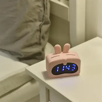 LCD Alarm Clock Digital Desk Clock USB Charging Display Date Indoor Temperature Snooze Mode Removable Silicon Cover Animal Shape
LCD Alarm Clock Digital Desk Clock USB Charging Display Date Indoor Temperature Snooze Mode Removable Silicon Cover Animal Shape