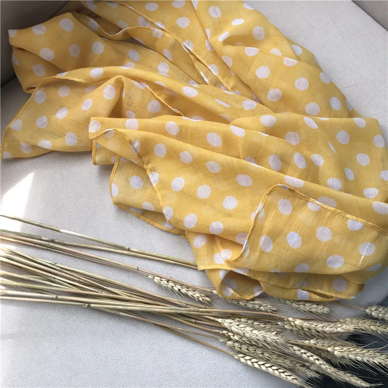 Фото Яркий желтый Модный шарф в горошек весенне-летний длинный из хлопка и льна
