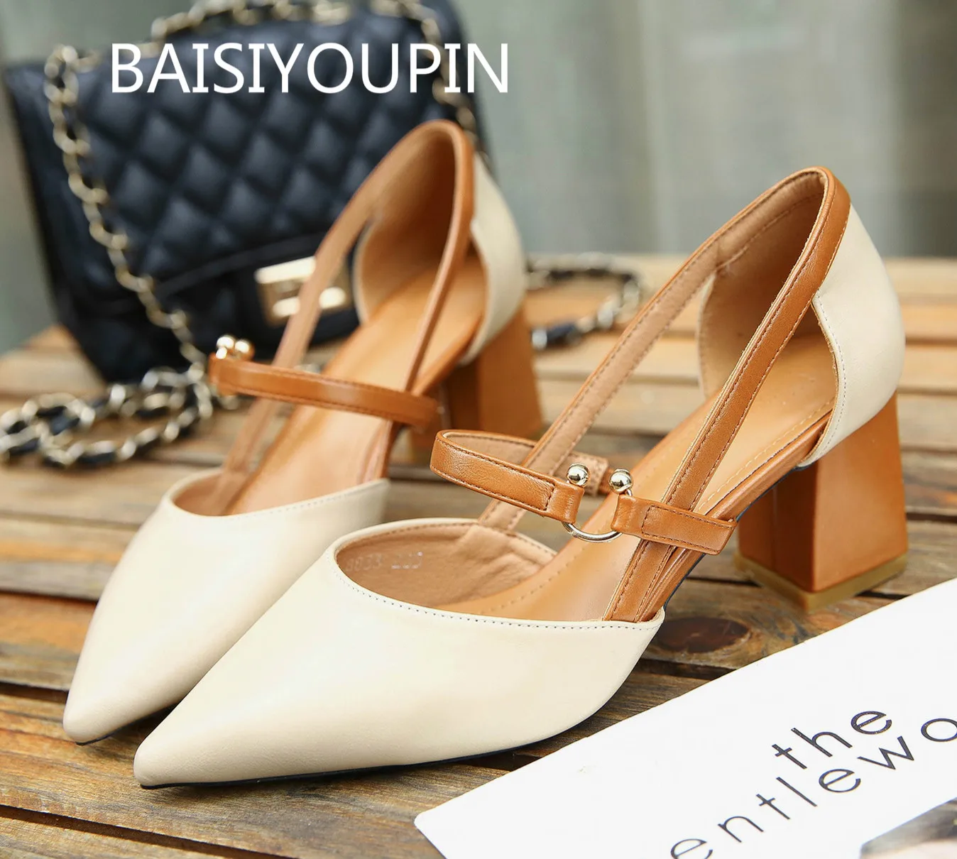 Fashion Solid PU Leather Women Sandals Shoes Slip-On Pointed Toe Non-slip Thick Heels Set Of Feet Lady Casual Female Pumps Shoes
Fashion Solid PU Leather Women Sandals Shoes Slip-On Pointed Toe Non-slip Thick Heels Set Of Feet Lady Casual Female Pumps Shoes