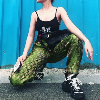 Chinese Style Dragon Vintage Wide Leg Pants Women High Waist Chains Trousers Loose Female Bottom Ladies Casual Pantalones
Chinese Style Dragon Vintage Wide Leg Pants Women High Waist Chains Trousers Loose Female Bottom Ladies Casual Pantalones