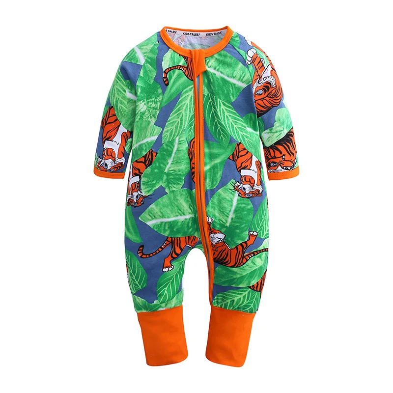 2019 New baby clothes cartoon round neck baby onesies newborn out of jumpsuit baby zipper crawling suit
2019 New baby clothes cartoon round neck baby onesies newborn out of jumpsuit baby zipper crawling suit