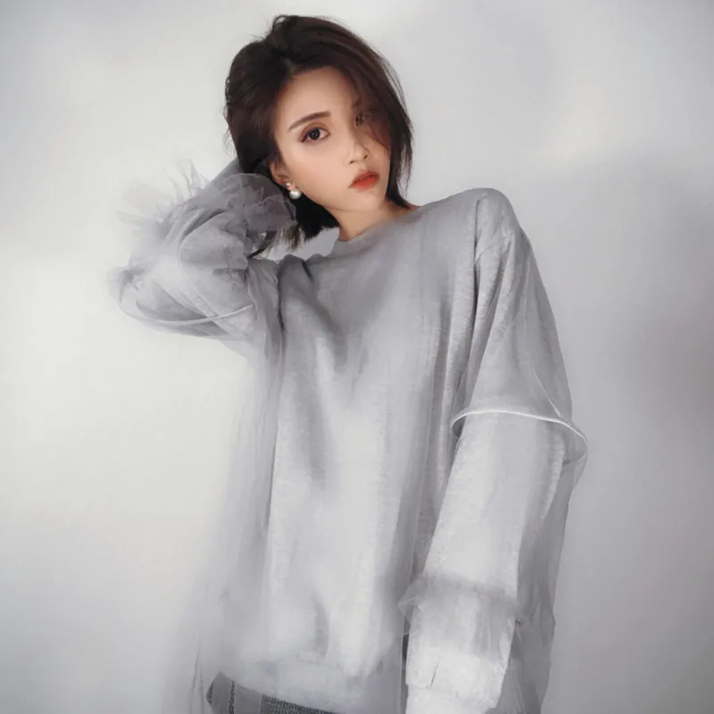 LANMREM 2019 New Fashion Grey Patchwork Mesh Double Layer Large Size Sweatshirt For Women Female Long Sleeve O-neck Tops LA75302
LANMREM 2019 New Fashion Grey Patchwork Mesh Double Layer Large Size Sweatshirt For Women Female Long Sleeve O-neck Tops LA75302