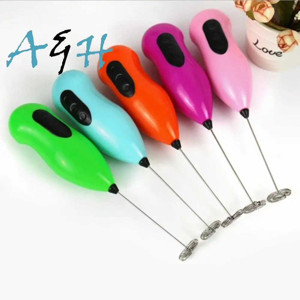 Manual Coffee Blender Egg Beater Bubbler Milk Foamer Maker Stir Juice Electric Handheld Mixer Blender Egg Stirring Kitchen Tools
Manual Coffee Blender Egg Beater Bubbler Milk Foamer Maker Stir Juice Electric Handheld Mixer Blender Egg Stirring Kitchen Tools