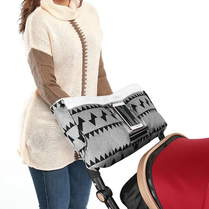 Kids Winter Warm Stroller Gloves Pushchair Hand Muff Waterproof Pram Accessory Mitten Baby Buggy Clutch Cart Thick Fleece Gloves
Kids Winter Warm Stroller Gloves Pushchair Hand Muff Waterproof Pram Accessory Mitten Baby Buggy Clutch Cart Thick Fleece Gloves