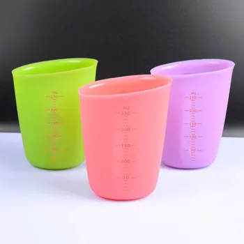 250ML Semi-permeable Double-Scale Measuring Cup Kitchen Accessories Cooking Tools Mug Gadget Accurate Silicone Food Grade Visual
250ML Semi-permeable Double-Scale Measuring Cup Kitchen Accessories Cooking Tools Mug Gadget Accurate Silicone Food Grade Visual