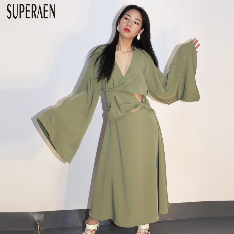 SuperAen Flare Sleeve Dress Women Solid Color Wild Cotton Fashion Ladies Dress Spring New 2019 Long Sleeve Women Clothing
SuperAen Flare Sleeve Dress Women Solid Color Wild Cotton Fashion Ladies Dress Spring New 2019 Long Sleeve Women Clothing