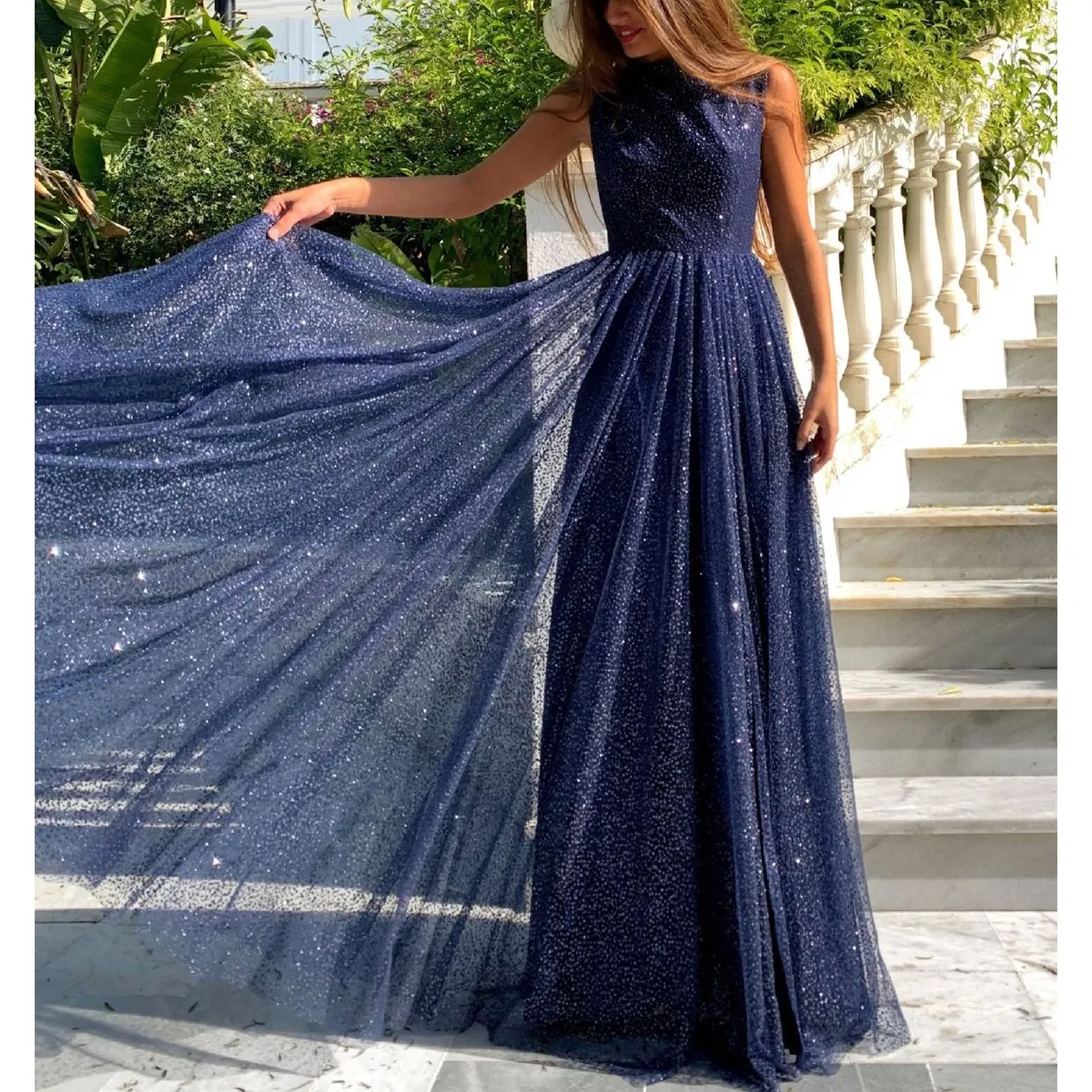 2019 New Sleeveless Mesh Maxi Formal Dress Women Summer Backless A-line Party Dress Transparent Empire Dresses
2019 New Sleeveless Mesh Maxi Formal Dress Women Summer Backless A-line Party Dress Transparent Empire Dresses