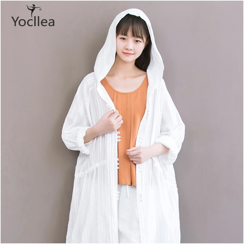 Thin White Sunscreen Blouse shirt women Summer style Hooded Long sleeve Kimono Cardigan blusas Outwear Loose Casual Coats girl
Thin White Sunscreen Blouse shirt women Summer style Hooded Long sleeve Kimono Cardigan blusas Outwear Loose Casual Coats girl