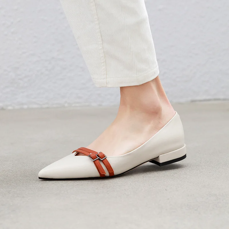 2019 Summer Women Flat Shoes For Casual Shallow Mixed Color Slip on Ladies Shoe Pointed toe Fashion with Skirt PU Leather
2019 Summer Women Flat Shoes For Casual Shallow Mixed Color Slip on Ladies Shoe Pointed toe Fashion with Skirt PU Leather