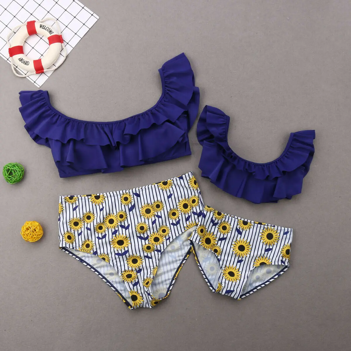 2019 New Arrival Family Matching Swimsuit Mother Daughter Kid Baby Women Girls Sunflowers Print Bikini Set Swimwear
2019 New Arrival Family Matching Swimsuit Mother Daughter Kid Baby Women Girls Sunflowers Print Bikini Set Swimwear