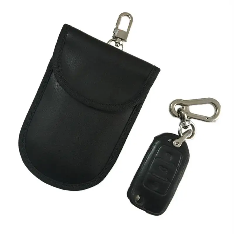 Car Key Bag Signal Blocker Pouch RFID /WIFI /GSM /LTE /NFC Cell Phone Signal Blocking Protector Vehicle Keyless Remotes Control
Car Key Bag Signal Blocker Pouch RFID /WIFI /GSM /LTE /NFC Cell Phone Signal Blocking Protector Vehicle Keyless Remotes Control