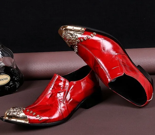 Mens Red Loafers Gold Metal Italian Shoes Men Leather Luxury Party Pointed Toe Dress Shoes Studs Male Driving Shoes
Mens Red Loafers Gold Metal Italian Shoes Men Leather Luxury Party Pointed Toe Dress Shoes Studs Male Driving Shoes