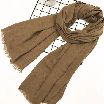 Autumn And Winter New Literary Scarf Female Cotton Linen Japan And South Korea Solid Color Shawl Ladies Linen Two-color Scarf
Autumn And Winter New Literary Scarf Female Cotton Linen Japan And South Korea Solid Color Shawl Ladies Linen Two-color Scarf