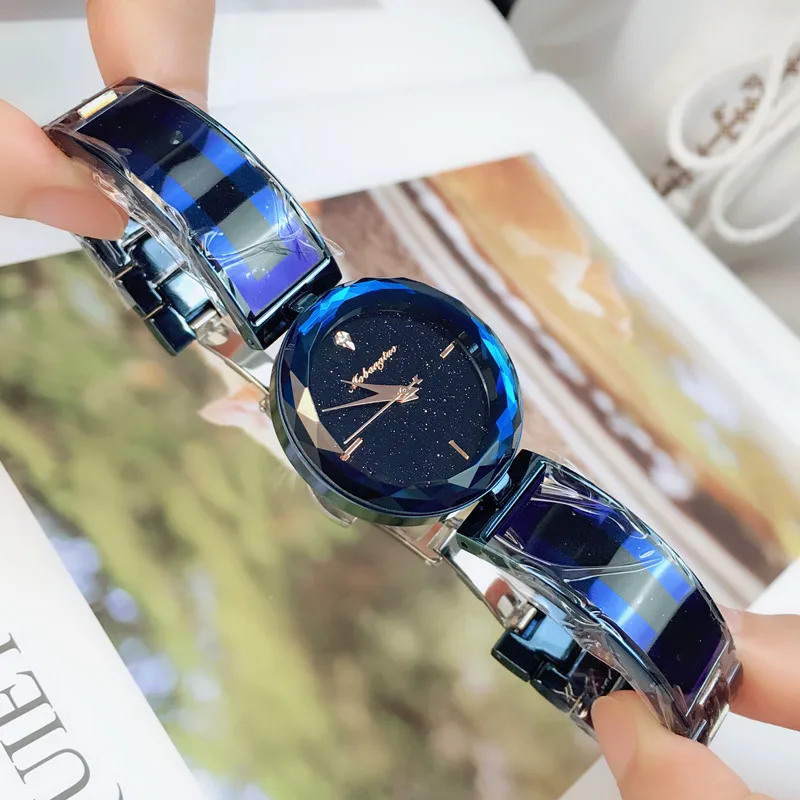 Fashion Luxury Brand Watch Women Ladies Watch Waterproof Flash Star Round Dial Gifts Wrist Watches For Women Clock
Fashion Luxury Brand Watch Women Ladies Watch Waterproof Flash Star Round Dial Gifts Wrist Watches For Women Clock