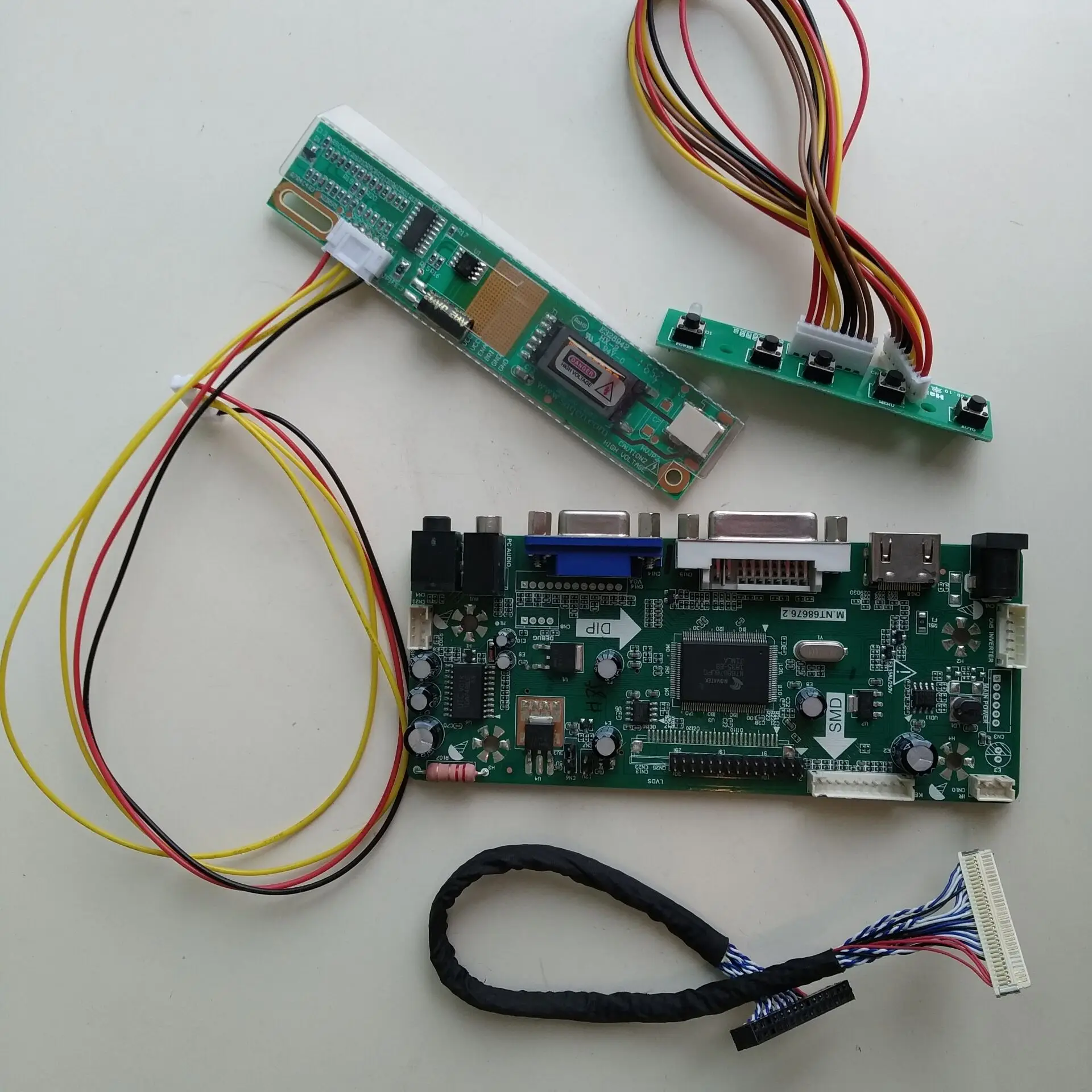 For 30pin M190EG01 V2/M190EG01 V3 1280X1024 panel screen HDMI DVI VGA LCD LED Aduio kit display controller board
For 30pin M190EG01 V2/M190EG01 V3 1280X1024 panel screen HDMI DVI VGA LCD LED Aduio kit display controller board
