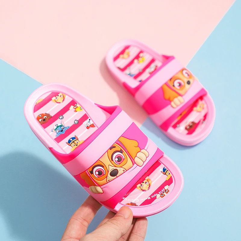2019 Summer Fashion New Children's Cartoon Characters Shoes Boys And Girls Antiskid baby Slippers Beach
2019 Summer Fashion New Children's Cartoon Characters Shoes Boys And Girls Antiskid baby Slippers Beach