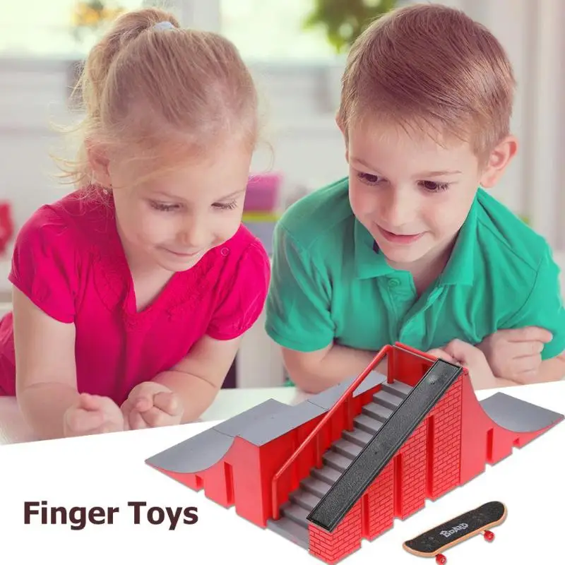 Mini Skateboard Kids Plastic Alloy Fingerboard Ramp Training Table Game Toy Ramps Fingerboard Ultimate Park Training Board
Mini Skateboard Kids Plastic Alloy Fingerboard Ramp Training Table Game Toy Ramps Fingerboard Ultimate Park Training Board