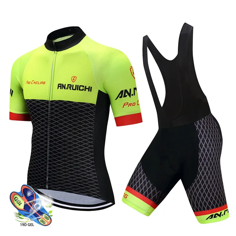 2019 Pro Cycling Clothing Set Team Racing Short Sleeve Bike Jersey Breathable Shorts Kit Maillot Ciclismo Cycling Wear
2019 Pro Cycling Clothing Set Team Racing Short Sleeve Bike Jersey Breathable Shorts Kit Maillot Ciclismo Cycling Wear