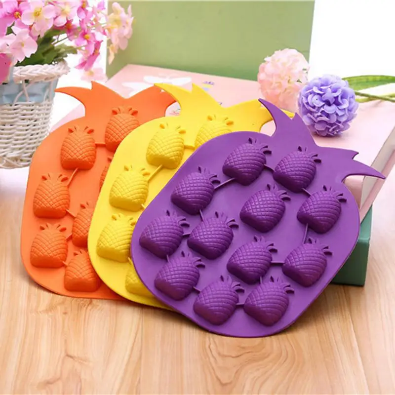 Pineapple-shaped Silicone Ice Lattice Mold Ice Cube Tray Kitchen Tools Random Color Delivered
Pineapple-shaped Silicone Ice Lattice Mold Ice Cube Tray Kitchen Tools Random Color Delivered