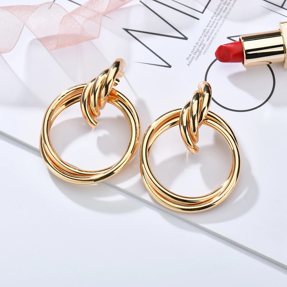 2019 Hot Sale Women Alloy Earrings Gold Silver Color Geometric Round Twist Circle Drop Earrings For Female Punk Jewelry Gifts
2019 Hot Sale Women Alloy Earrings Gold Silver Color Geometric Round Twist Circle Drop Earrings For Female Punk Jewelry Gifts