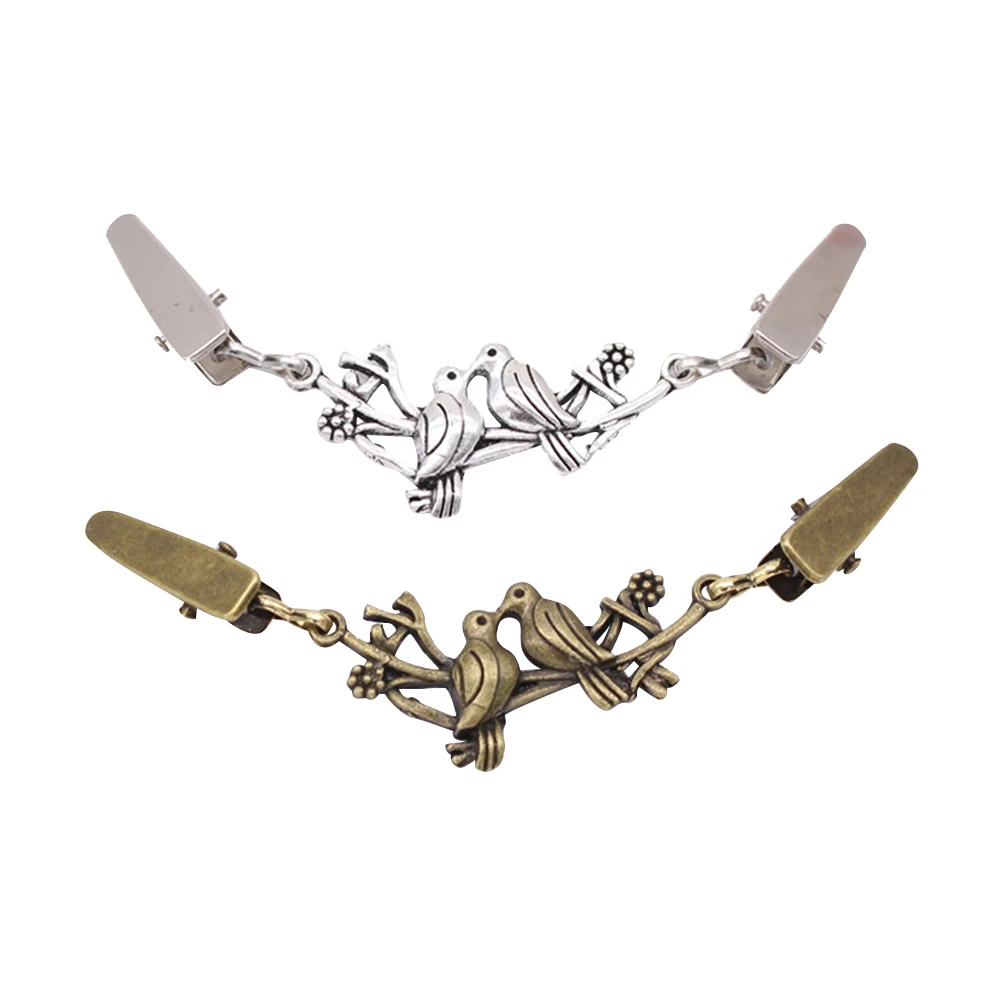 2PC Women Sweater Clips Clothes Pegs Scarves Shawl Blouse Cardigan Sweater Tighten Clips Brooches Clothing Connection Buckles
2PC Women Sweater Clips Clothes Pegs Scarves Shawl Blouse Cardigan Sweater Tighten Clips Brooches Clothing Connection Buckles