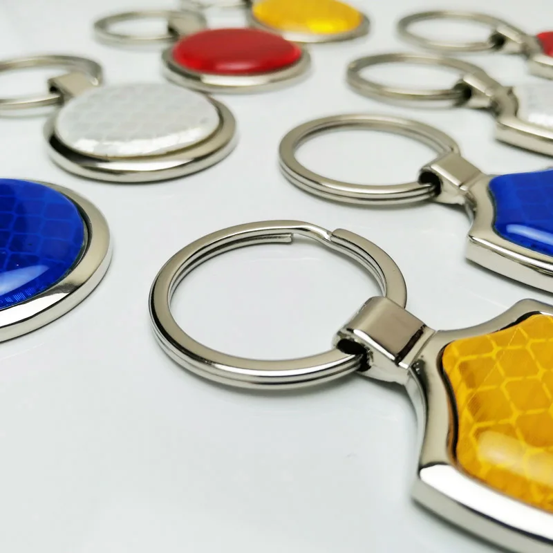 1Pcs alloy Reflective light Car styling Key ring Key buckle Key pendant Gift For ALFA ROMEO 147 159 156 mito giulietta 166
1Pcs alloy Reflective light Car styling Key ring Key buckle Key pendant Gift For ALFA ROMEO 147 159 156 mito giulietta 166