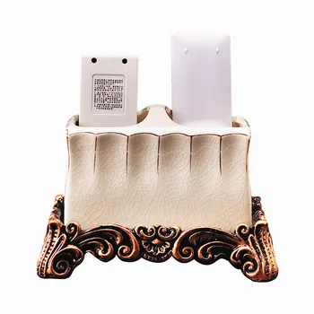 European retro desktop creative storage box,Ice crack Ceramic storage box,Mobile phone Remote control storage rack,J18305
European retro desktop creative storage box,Ice crack Ceramic storage box,Mobile phone Remote control storage rack,J18305